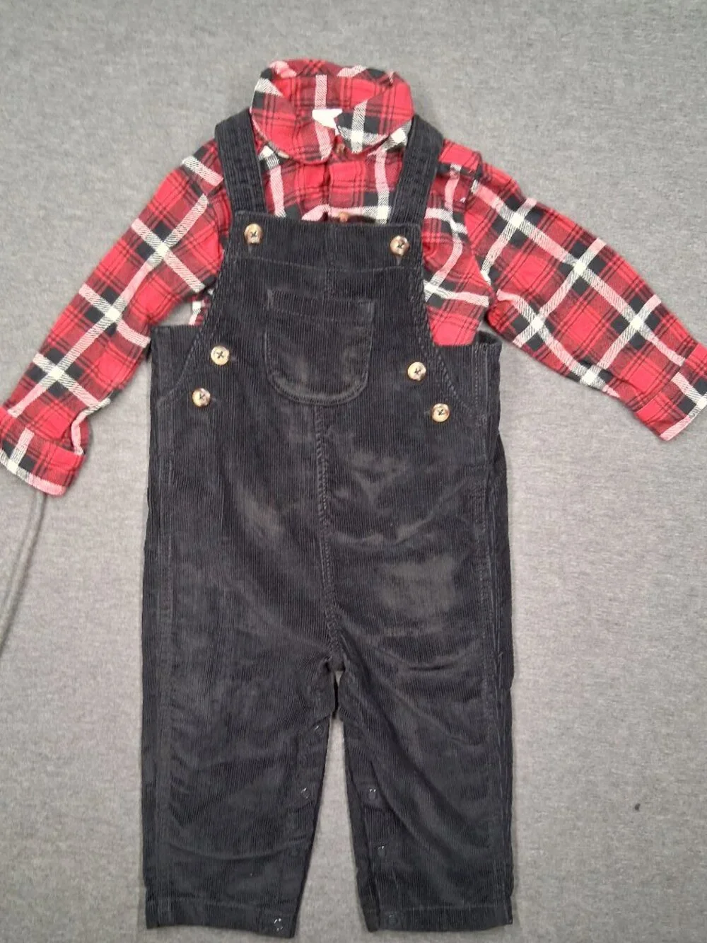 Infant boys overalls set, Carter's, size 18 months, black and red like new